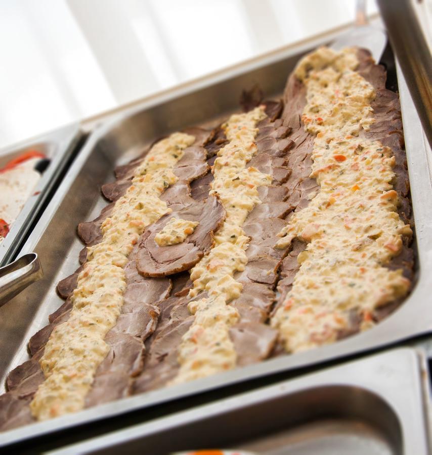 צ'סנטיקו Hotel Raffaello מראה חיצוני תמונה