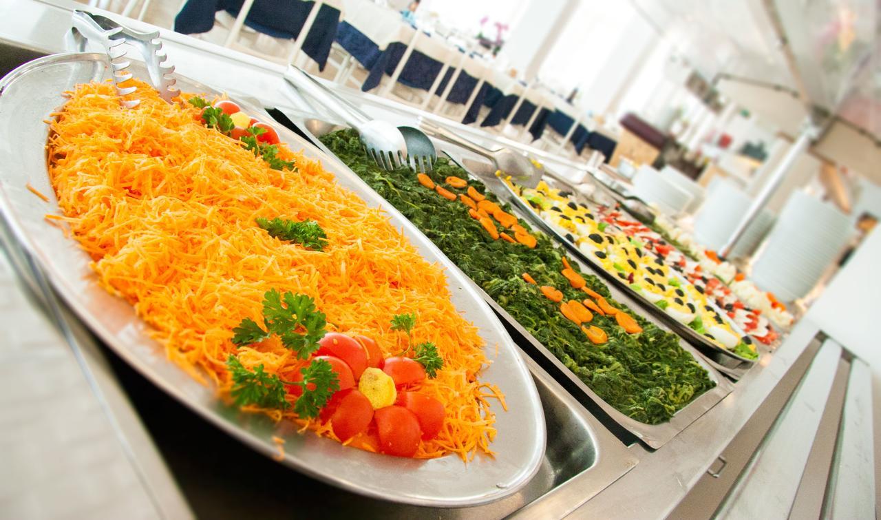 צ'סנטיקו Hotel Raffaello מראה חיצוני תמונה